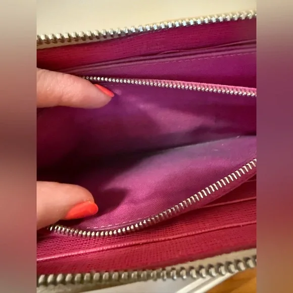 *Rare* Fendi Monster Long Wallet - Picture 9 of 10